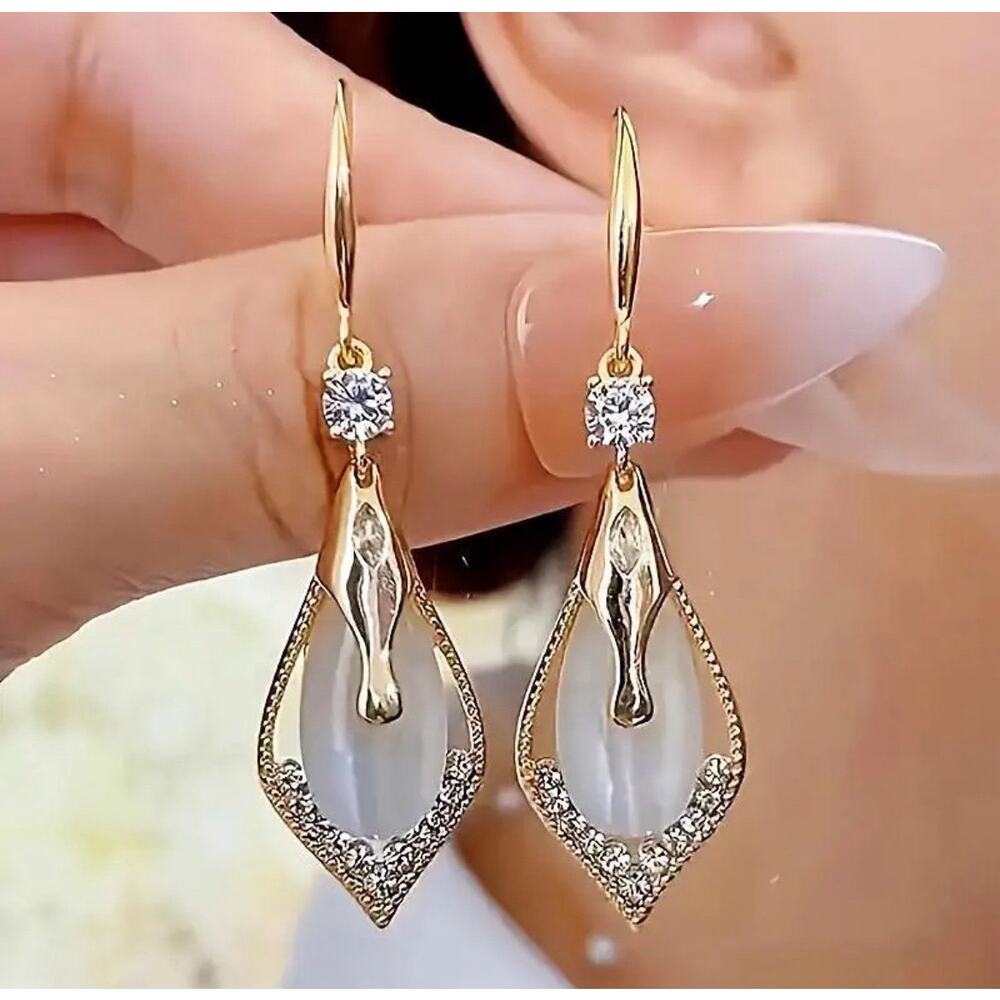Elegant Beautiful Earrings Versatile Exquisite Shiny Commemorative Lucky Gift